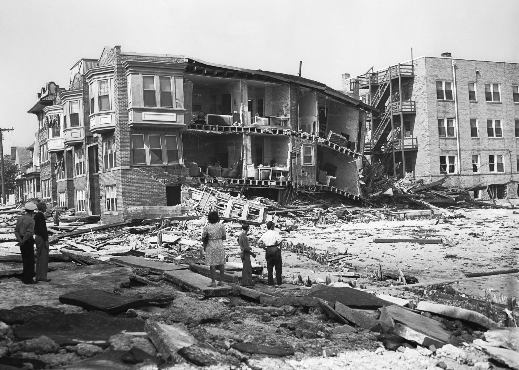 1944: Hurricane sinks World War II ships